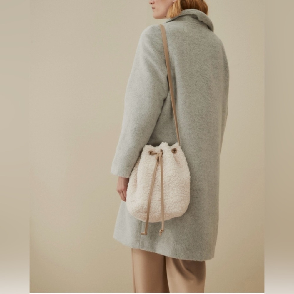 The White Company Sherpa Borg Crossbody Bucket Bag - Picture 2 of 13